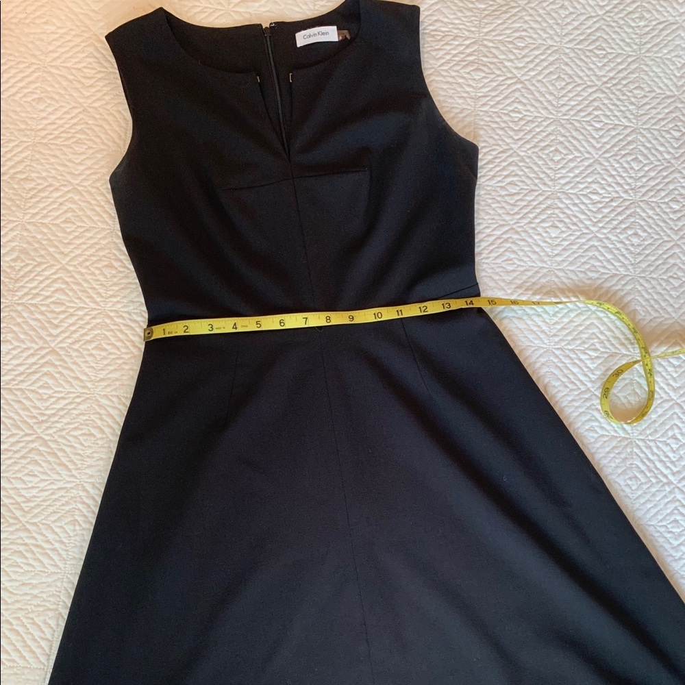 Black Classic Calvin Klein Dress / Size 6